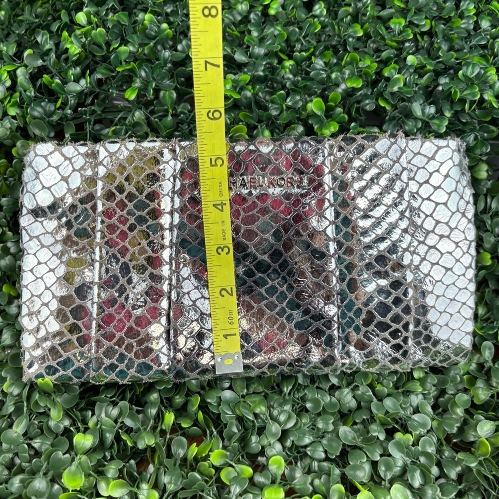 MICHAEL KORS TILDA Metallic Snakeskin Clutch - Picture 11 of 12